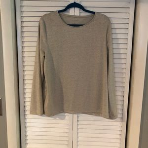 Long sleeve tee